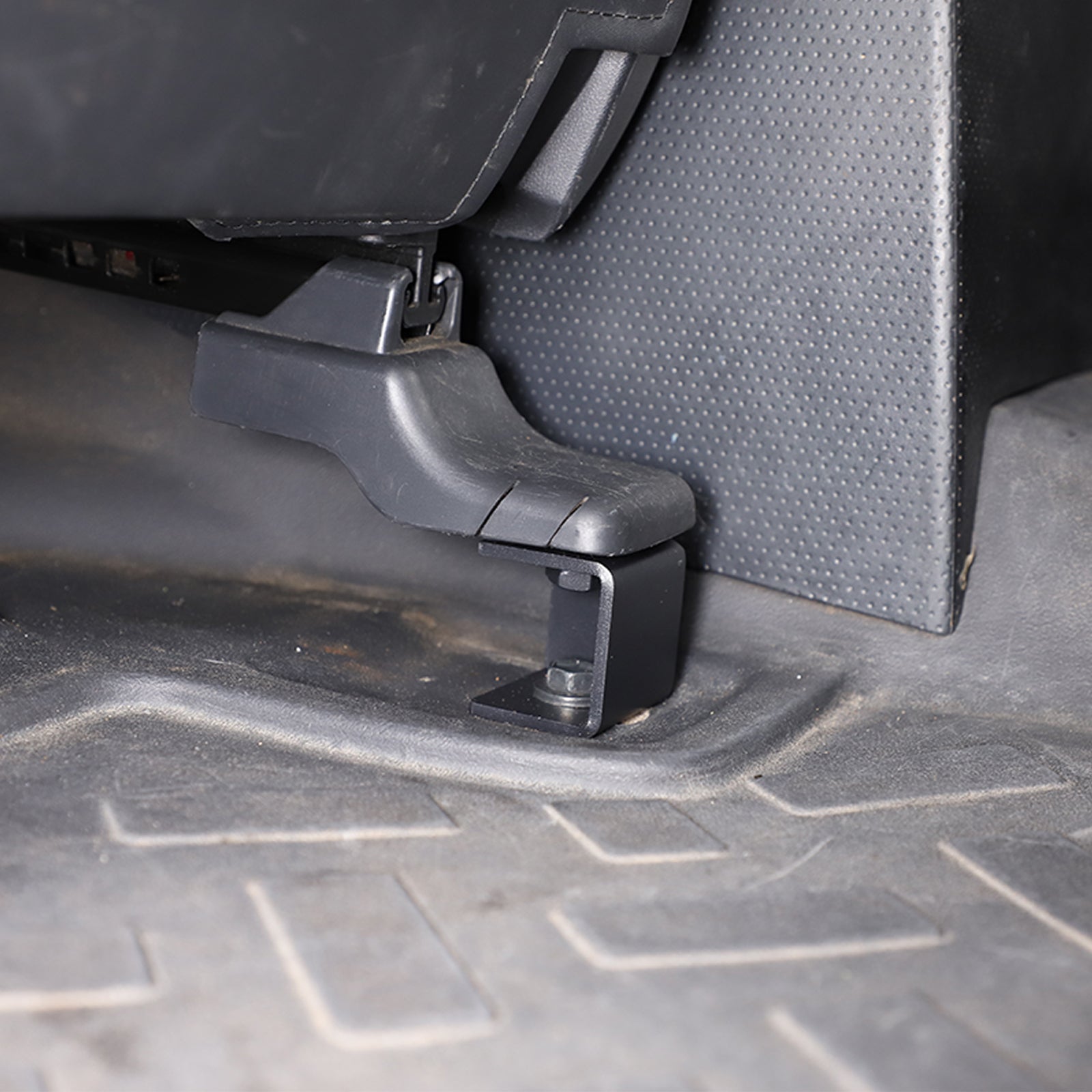 Car Metal Front Seat Spacer Lift Kit,Compatible with 2007-2021 Toyota FJ Cruiser Seat Foot Raising/Heighten Bracket (4Pcs)