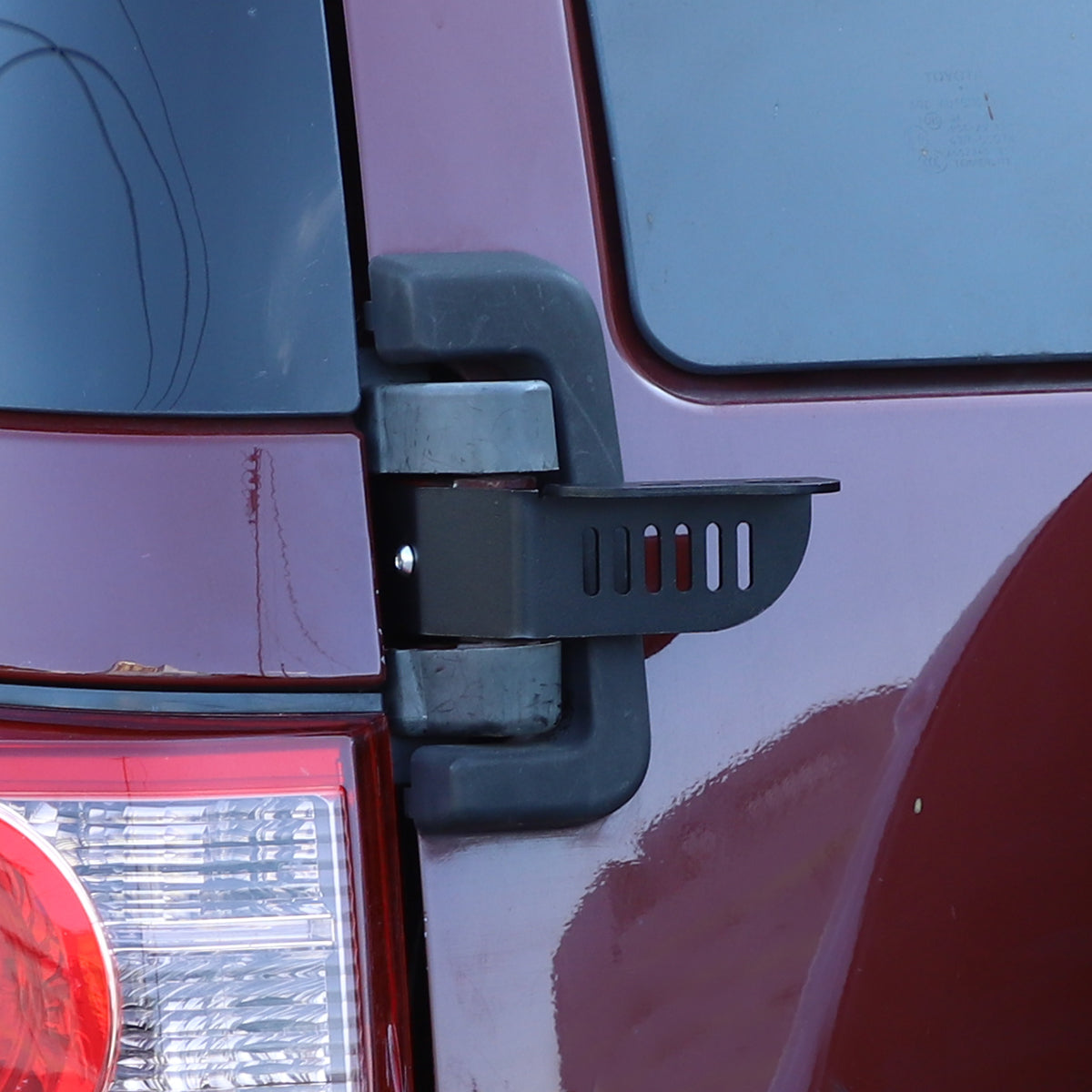 Tailgate Antenna Mount Suitable for Toyot@ FJ Cruiser 2007-2021Car Rear Door Antenna Bracket Exterior Antenna Mount Holder Accessories 1 PCS
