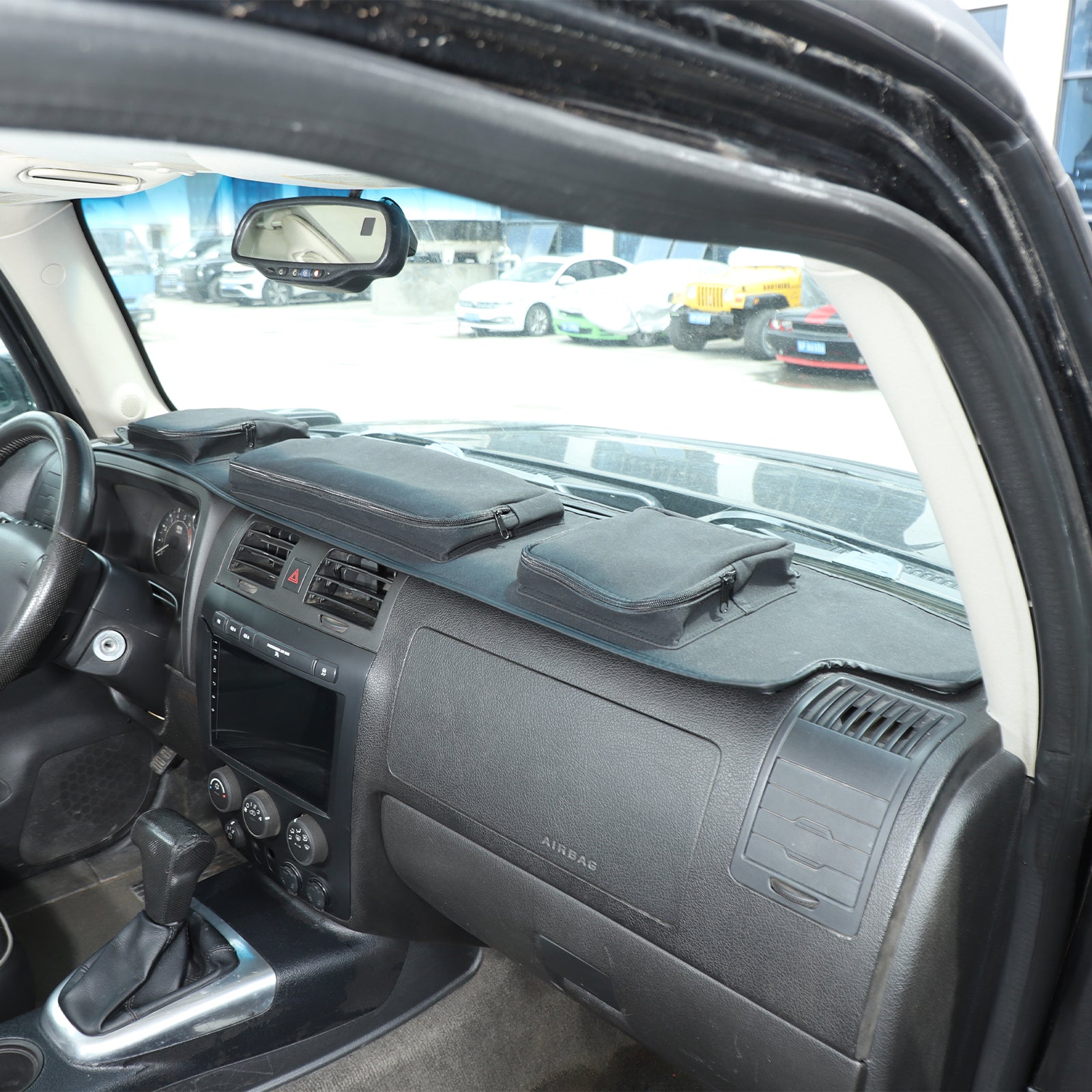 Dash Cover Mat Compatible with Hummer H3 2005-2009 Dashboard Pad Carpet Center Console Sun Shade Cover with Storage Bag, Keeps Your Vehicle Cool