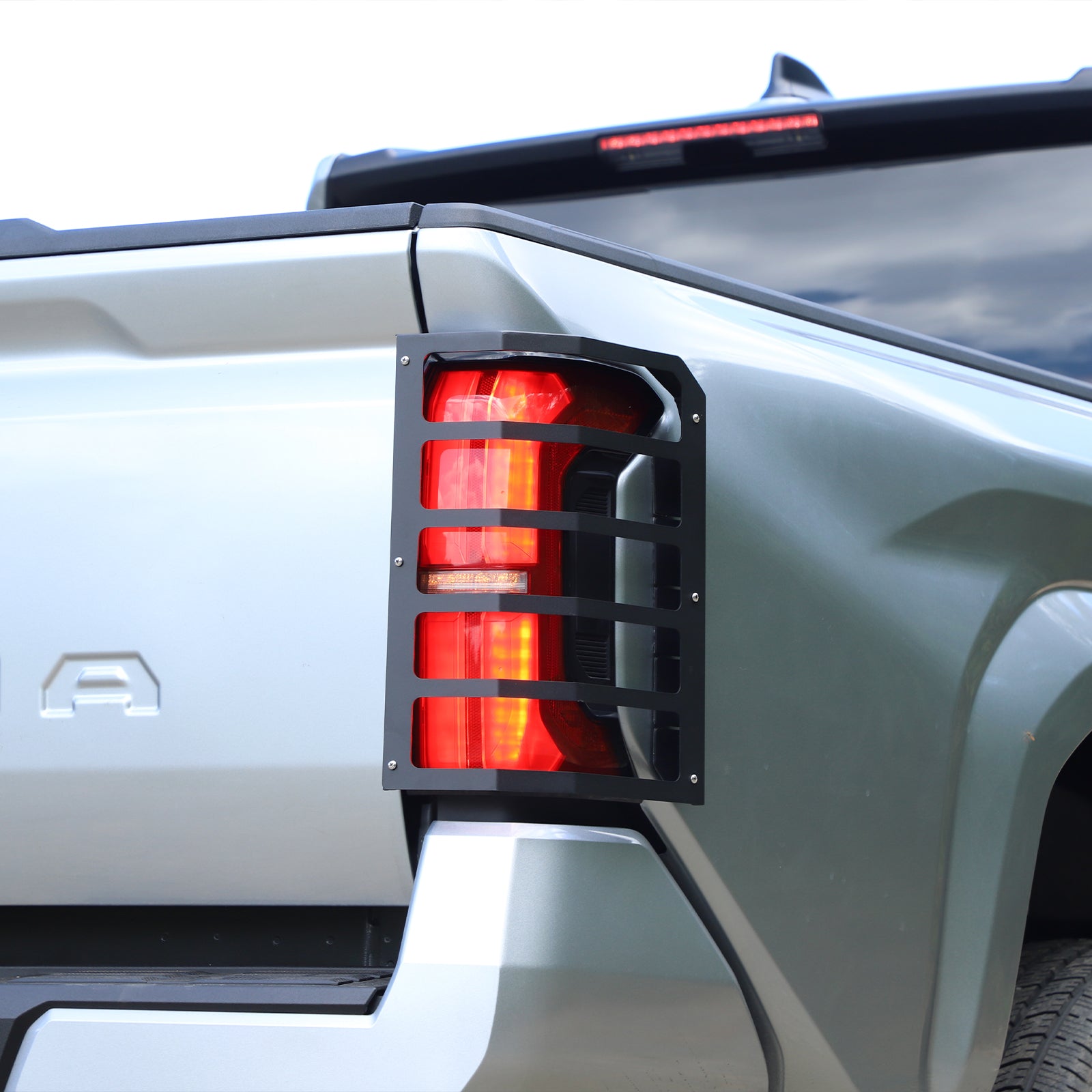 Car Rear Tail Light Trim Bezel Cover Compatible with Toyota Tacoma 2024 2025 2026, Not Fit Power Tailgate
